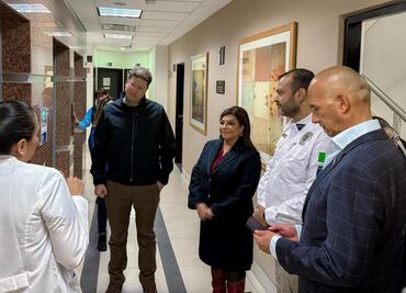 Clara Brugada visita a policías que permanecen hospitalizados tras marcha del 2 de octubre