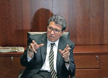 Senado recibirá a integrantes de la caravana migrante, dice Monreal