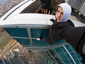 ¿Selfies, principal causa de muerte entre millennials?