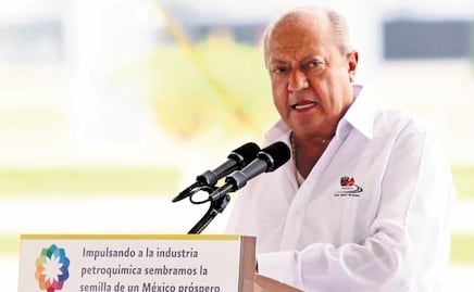 ¿Quién es Carlos Romero Deschamps, el líder del sindicato de Pemex?