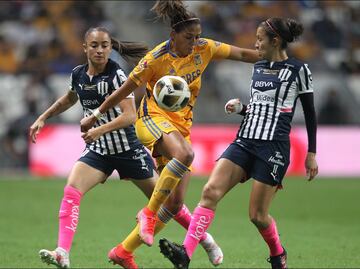 Rayadas y Tigres empatan en la final de ida de la Liga MX Femenil