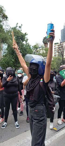 Aborto legal y seguro, la consigna de voces feministas que se hicieron escuchar en la CDMX