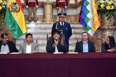 Evo recuerda a Hugo Chávez como "comandante eterno"