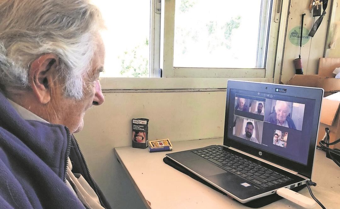 El exmandatario de Uruguay, José Mujica, conversó con el presidente electo de Chile, Gabriel Boric. Foto: Tomada del twitter de Gabriel Boric