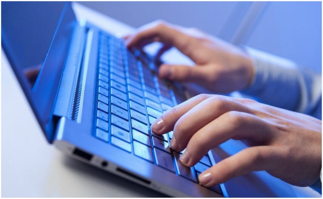 El uso de smartphones pasó de 60.6 millones, en 2016, a 64.7 millones en 2017