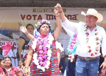 Pobladores retienen a alcalde en Veracruz tras atropellamiento de joven por convoy de líder estatal morenista; exigen justicia