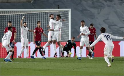 Real Madrid gana al Osasuna y se acerca al Atlético de Madrid