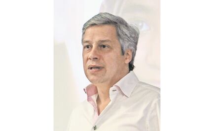 No son mejores que niños de la sierra de Oaxaca, dice Claudio X. González a estudiantes de la Anáhuac