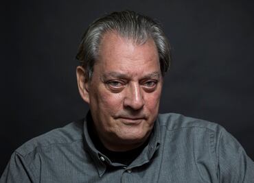 Paul Auster estima que EU va a perder la democracia; "nos la van a robar frente a nuestros ojos", afirma