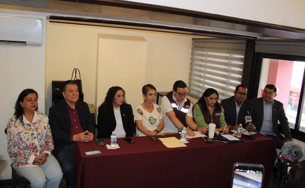 Diputados de Morena exigen al exgobernador de Diego Sinhue que dé la cara por “la casa azul” (07/07/2025). Foto: Xóchitl Álvarez / EL UNIVESAL