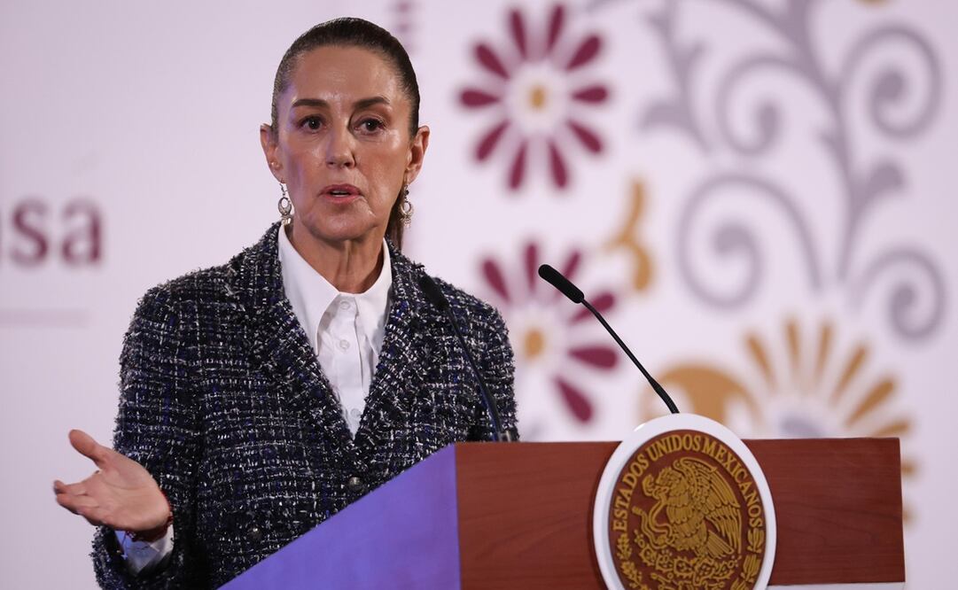 Claudia Sheinbaum señaló que "son los propios jueces, juezas, magistrados, ministros, ministras que están defendiendo sus propios privilegios". Foto: Diego Simón / EL UNIVERSAL