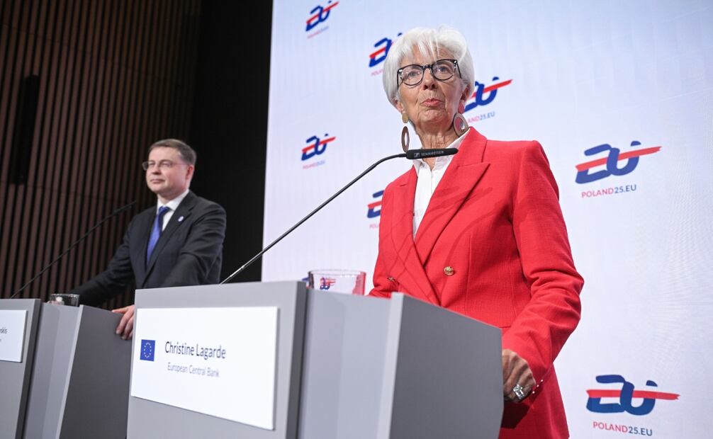 Christine Lagarde en la reunión de ministros de Europa, organizada en el marco de la Presidencia polaca del Consejo de la Unión Europea, en el Museo del Ejército Polaco en Varsovia, Polonia, el 11 de abril de 2025. Foto: EFE