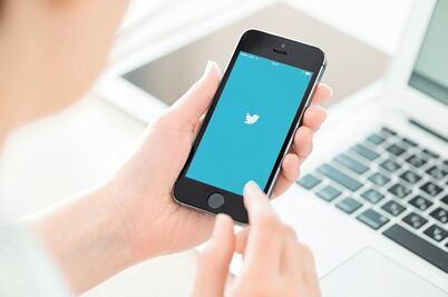 Transparencia en la oferta de app’s, pide AT&T