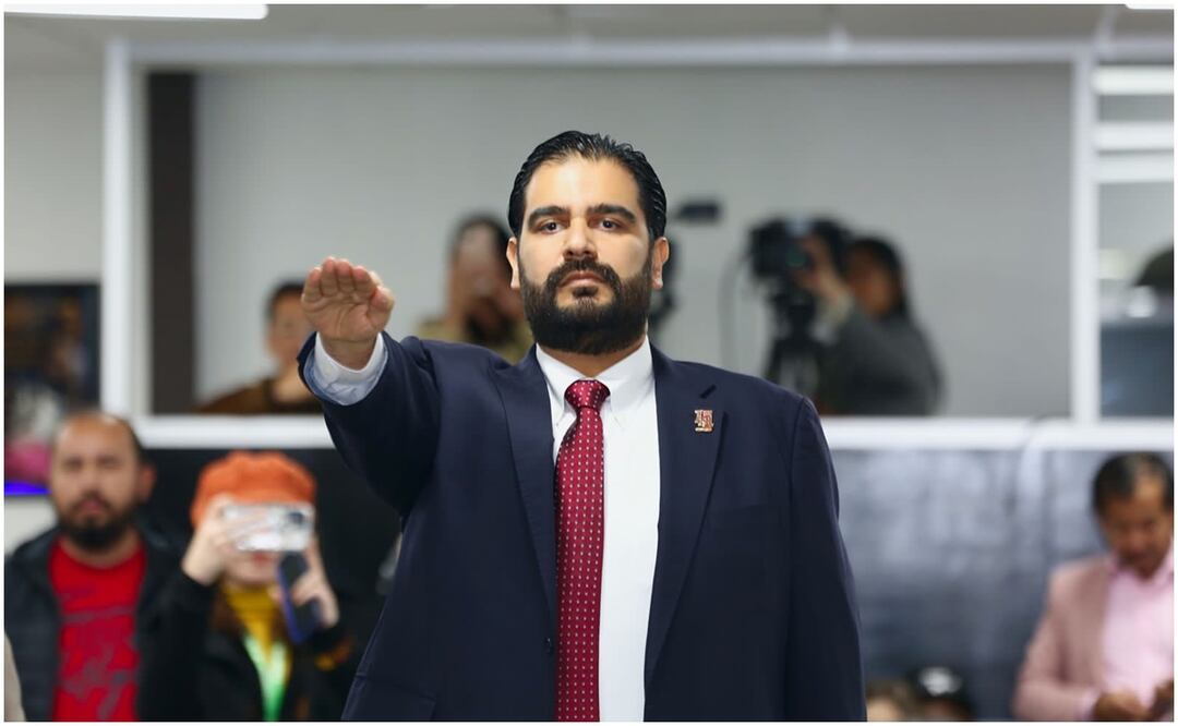 Miguel Ángel Bujanda Ruiz presentó su renuncia el 12 de agosto pasado, después de haberse presentado a declarar ante el Ministerio Público de la Fiscalía General del Estado (FGE) por la investigación de homicidio tras el hallazgo del cuerpo. Foto: X (@JousinPalafox)