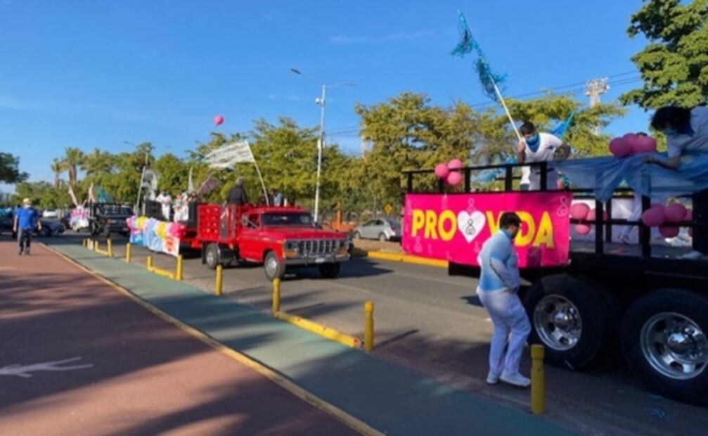 Desfilan caravanas en contra del aborto en municipios de Sinaloa 