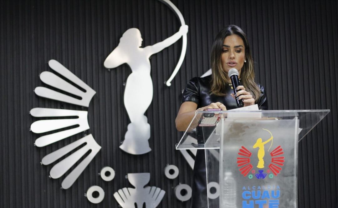 Alessandra Rojo de la Vega cuestiona acusaciones contra jóvenes de la generación Z; asegura que videos muestran que no cometieron agresiones. Foto: Fernanda Zamora