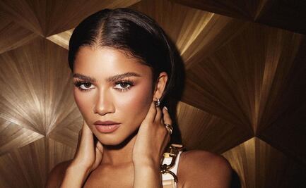 Zendaya rinde homenaje a Cher con diminuto vestido dorado