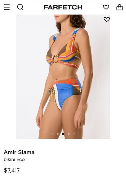 María Chacón muestra con orgullo sus estrías en bikini multicolor