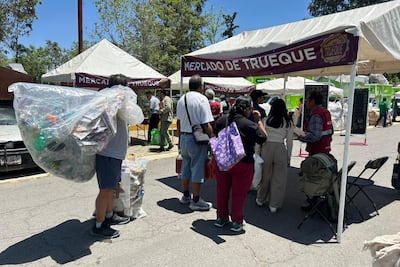 Mercado de trueque; Así se vivió el intercambio de residuos reciclables por productos agrícolas