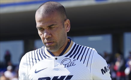 Pumas rinde homenaje a Pelé en su jersey