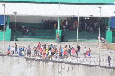 "Libertad", gritan migrantes cubanos durante protesta en Chiapas