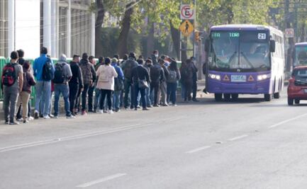 Pasajeros padecen frustración y desesperación por falta de Metro en 6 líneas
