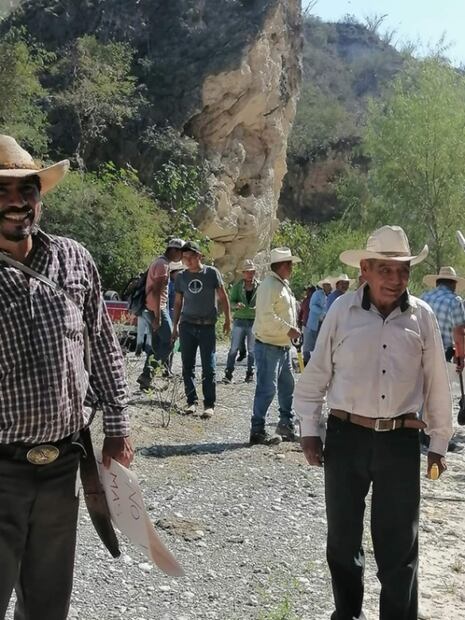 Con machete en mano, ejidatarios protegen agua del río Guayalejo, en Tamaulipas