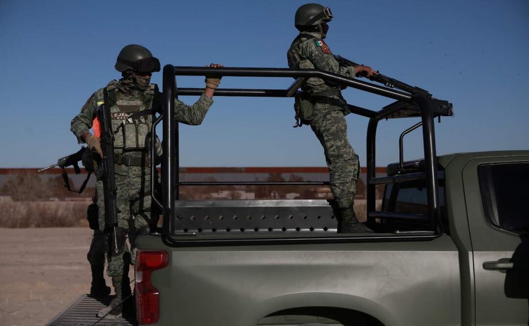 Este sería uno de los primeros operativos que realizan los agentes de la Guardia Nacional y del Ejército en Ciudad Juárez luego de las medidas anunciadas por la presidenta Claudia Sheinbaum (05/02/2025). Foto: Christian Torres / EL UNIVERSAL