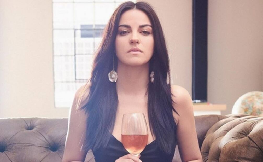 A José Eduardo Derbez le impone mucho Victoria Ruffo