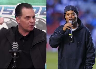 Ronaldinho “golpeó” a Christian Martinoli durante un partido; el narrador lo llamó “ratero”