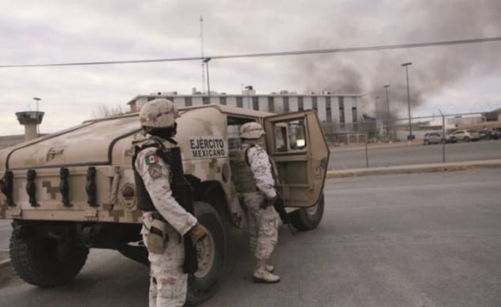 Cinco horas de violencia, 17 muertos y 25 reos fugados en el penal de Ciudad Juárez