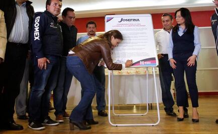 Vázquez Mota firma compromiso de respeto a la vida y a la libertad religiosa