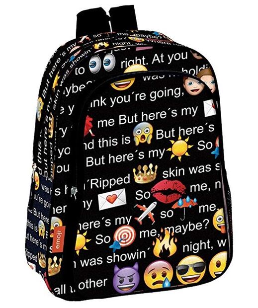 Moda divertida para el Día Mundial del Emoji