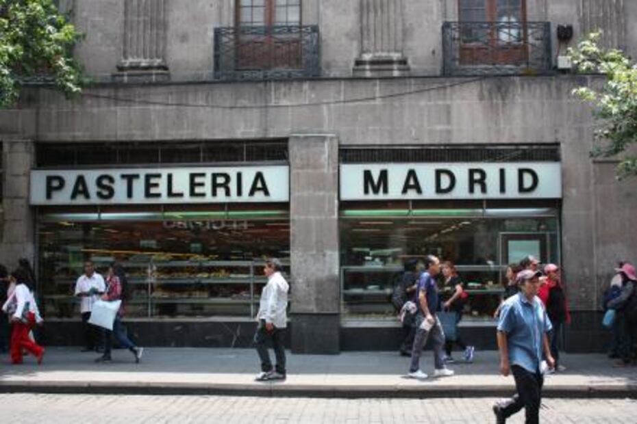 Es la más reciente de las citadas. Abrió sus puertas en 1939 y el ambiente de su interior es muy similar a La Ideal, entre colores amarillos, cafés y naranjas. Crédito: EL UNIVERSAL.