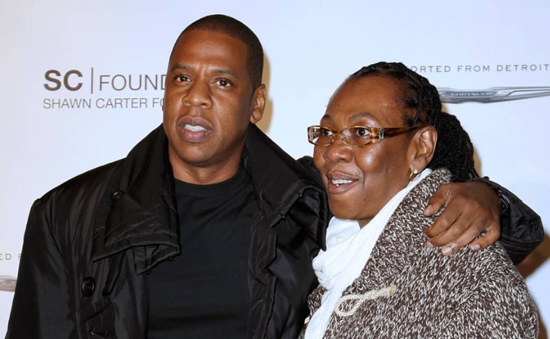 La madre de Jay Z tuvo que vivir fingiendo porque no quería avergonzar a sus hijos Foto:AP