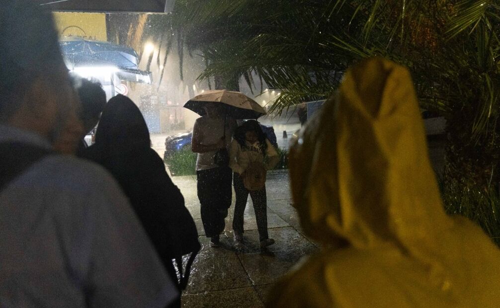 El SMN informó que pueden esperarse lluvias y chubascos en la capital este 19 y 20 de julio. FOTO: GERMAN ESPINOSA / EL UNIVERSAL