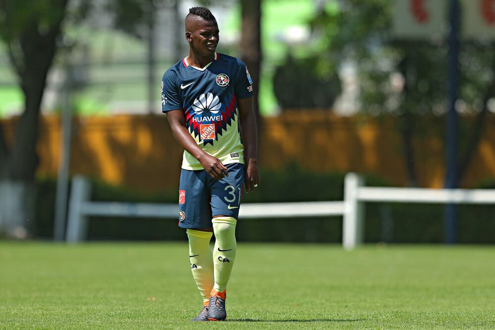 Imago7. Darwin Quintero durante un entrenamiento del Club América