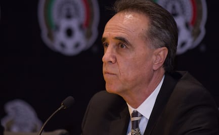 ¿Quién es el presidente de la  Comisión Disciplinaria?