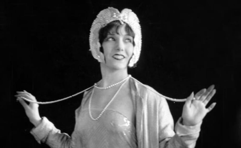 Antes de suicidarse, Lupe Vélez hizo una fiesta y comió mole mexicano