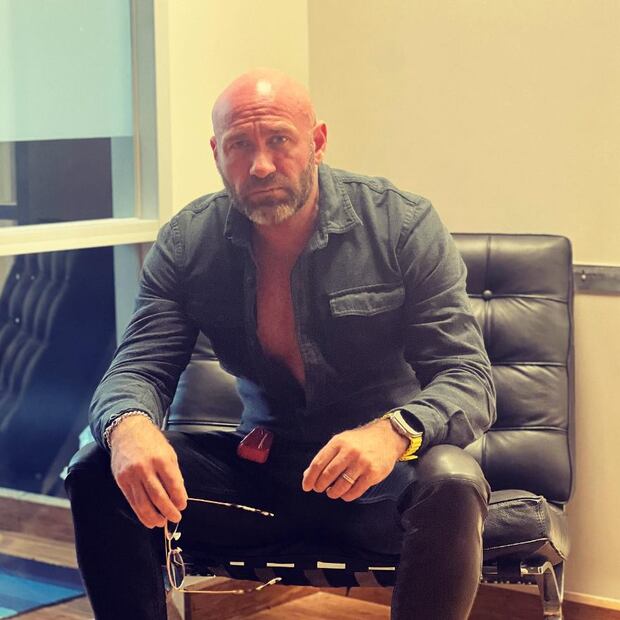 El periodista Pedro Ferriz Hijar se recupera de un coma inducido. / Foto: Instagram