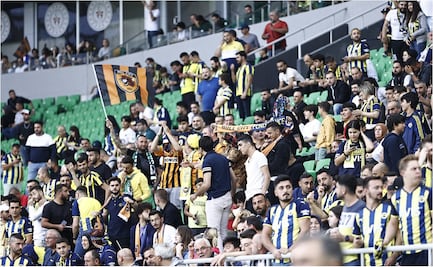 UEFA otorga fuerte sanción al Fenerbahce de Turquía por gritos a favor de Putin