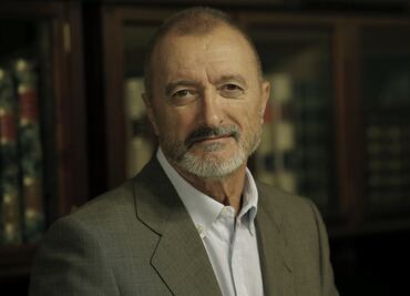 Arturo Pérez-Reverte: No hago novelas para cambiar el mundo, sino para divertirme