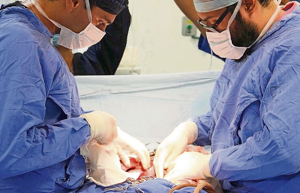 Especialistas del Hospital Juárez de México. Foto: Archivo