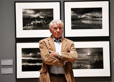 "Mirar lo que otros no toleran es mi vida como fotógrafo de guerra"