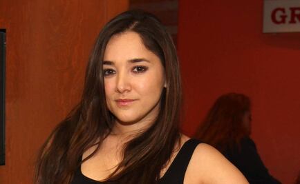 Sherlyn luce sus curvas en bikini