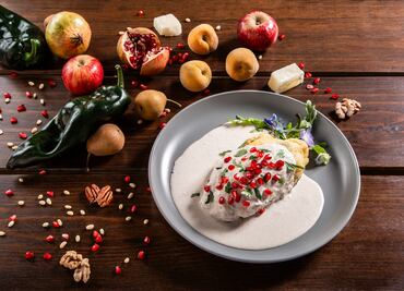 La historia del chile en nogada