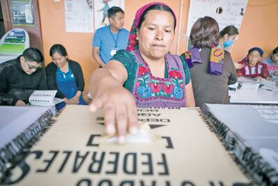 Morena es mayoría en 19 de 26 Congresos locales