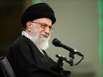 Ningún enemigo paraliza a Irán: ayatolá