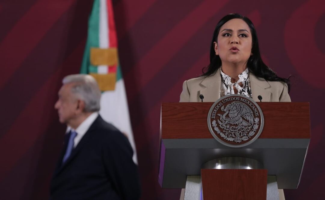 La secretaria de Bienestar destaca los programas de pensiones ante AMLO. Foto: Fernanda Rojas / EL UNIVERSAL