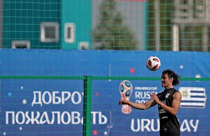 Cavani se baja de la lista de Uruguay ante México